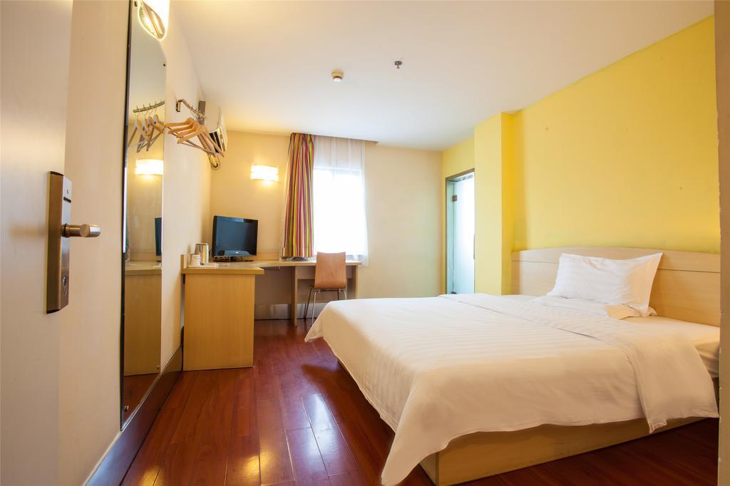 7Days Inn Zhu Hai Gong Bei Tunnel Portal Zhuhai Dış mekan fotoğraf